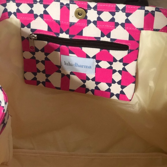 Pink Tote NWTO lulu dharma - Picture 5 of 6